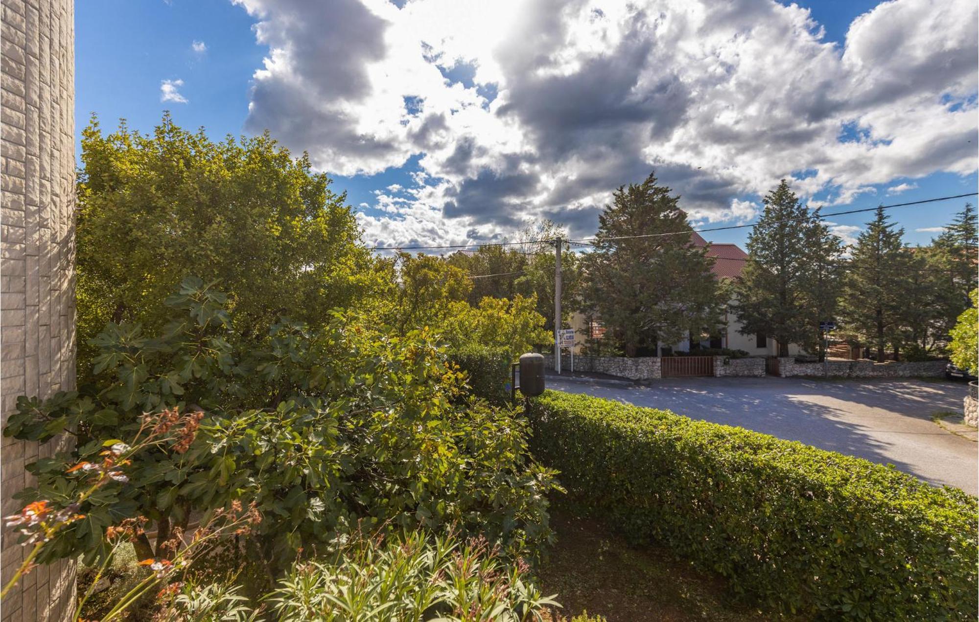 Nice Apartment In Jadranovo With Kitchen Εξωτερικό φωτογραφία