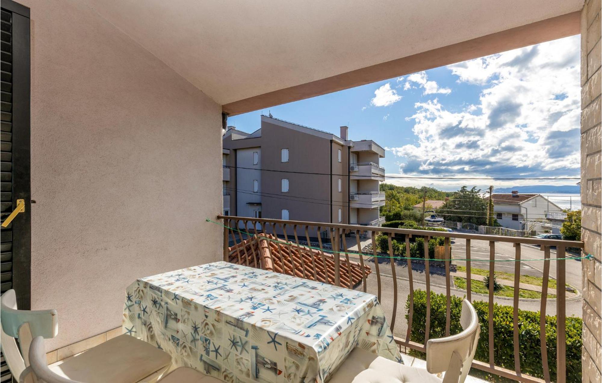 Nice Apartment In Jadranovo With Kitchen Εξωτερικό φωτογραφία